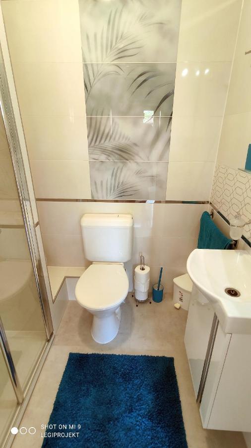 Papp Apartmanhaz ボニャルツバシュ エクステリア 写真